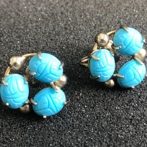 Vintage turquoise color screw back earrings